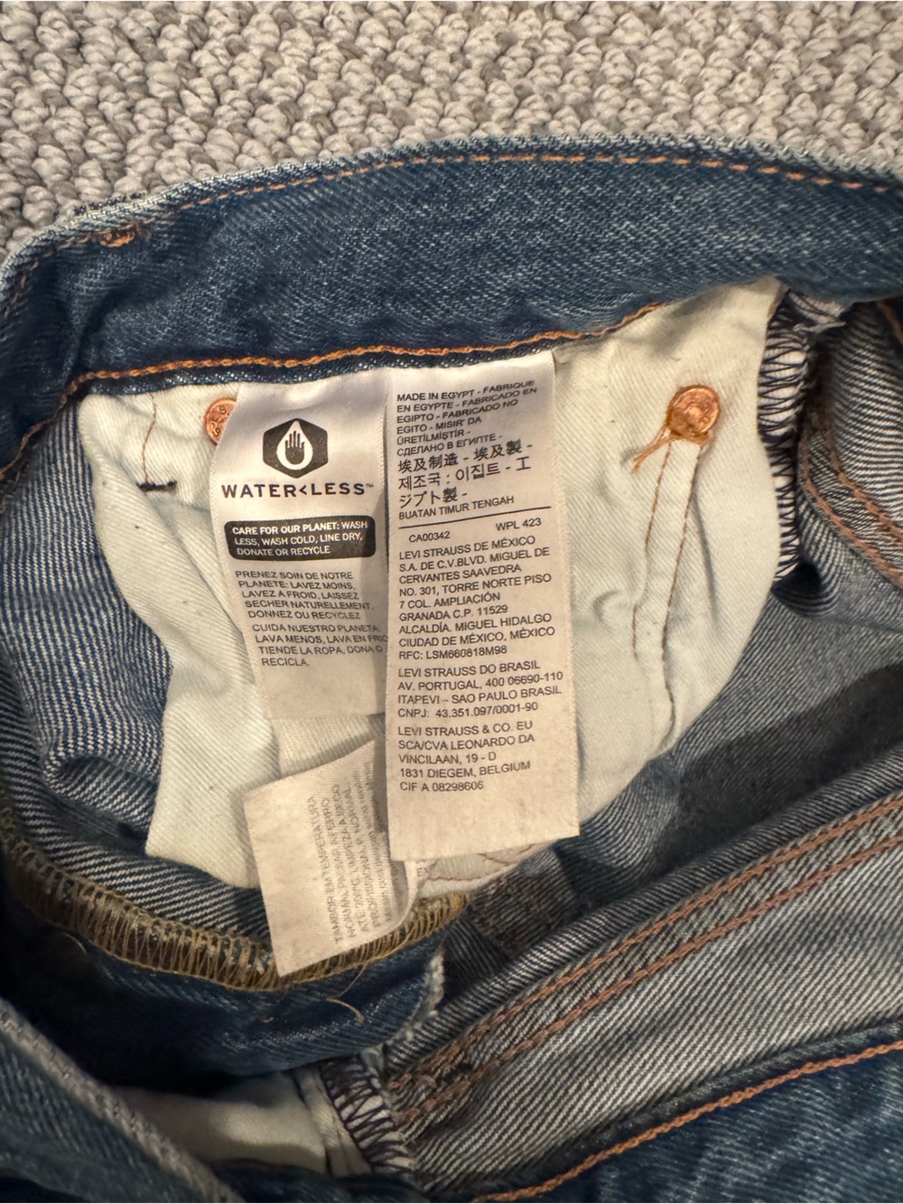 👖LEVI’S MEN’S DARK WASH SLIM STRAIGHT JEANS👖 - Picture 8 of 9